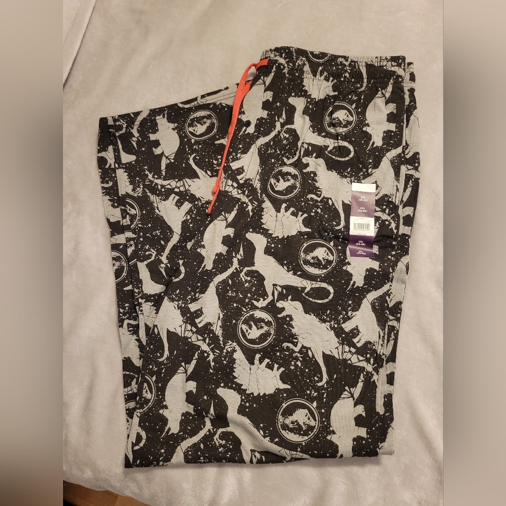 Mens NWT Jurassic Park Pajama Pants